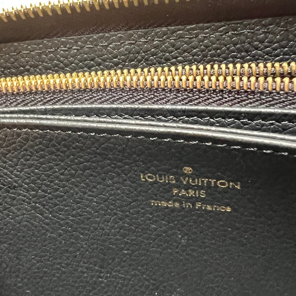 Louis Vuitton Zippy Wallet M61864 - Picture 6 of 15